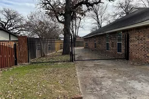 2109 Oakmeadow St, Bedford, TX 76021 - Photo 29