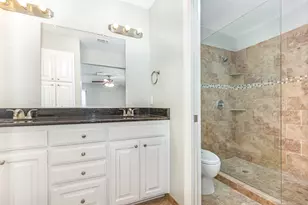 2109 Oakmeadow St, Bedford, TX 76021 - Photo 21