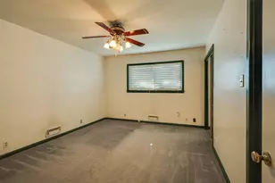 501 S Hilltop St, Burkburnett, TX 76354 - Photo 15