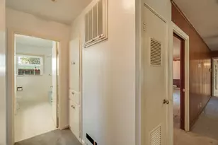 501 S Hilltop St, Burkburnett, TX 76354 - Photo 21