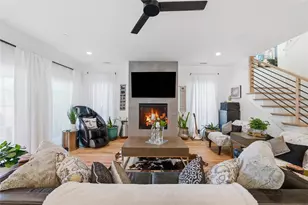 941 Meadowbend Loop S, Grapevine, TX 76051 - Photo 5