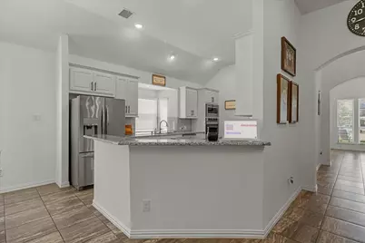 4306 Gulls Landing Circle, Garland, TX 75043 - Photo 11