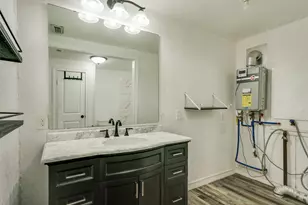 400 S Bailey St, Electra, TX 76360 - Photo 17