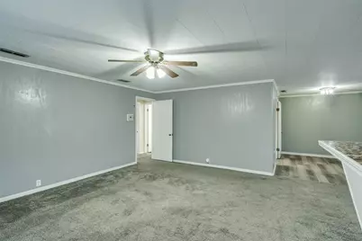 400 S Bailey Street, Electra, TX 76360 - Photo 5