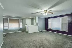 400 S Bailey St, Electra, TX 76360 - Photo 7