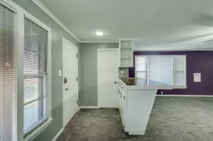 400 S Bailey St, Electra, TX 76360 - Photo 3