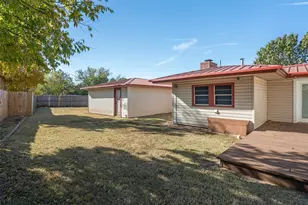 400 S Bailey St, Electra, TX 76360 - Photo 33