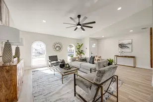 805 Cambridge Dr, Plano, TX 75023 - Photo 3