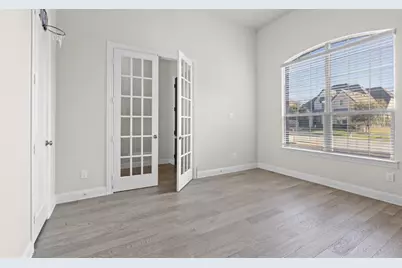 1002 Hunters Creek Drive, Rockwall, TX 75087 - Photo 3