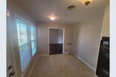 2419 N Shannon Street, Sherman, TX 75092 - Photo 7