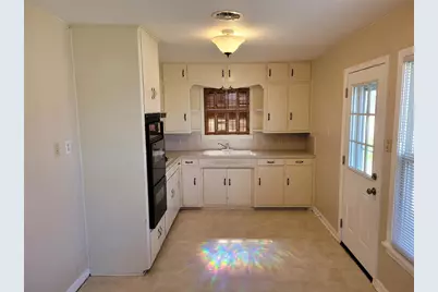 2419 N Shannon Street, Sherman, TX 75092 - Photo 9