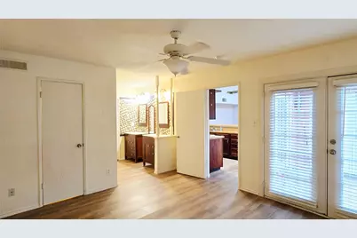 4427 Chapman Street, The Colony, TX 75056 - Photo 7