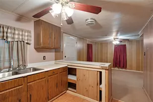 8188 FM 1206, Iowa Park, TX 76367 - Photo 11