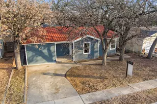 3825 Childress St, Fort Worth, TX 76119 - Photo 11