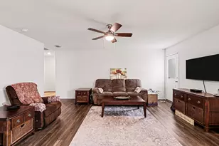 702 Slocum Way, Princeton, TX 75407 - Photo 5