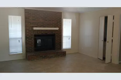 5402 Edgewater Circle, Rowlett, TX 75088 - Photo 7