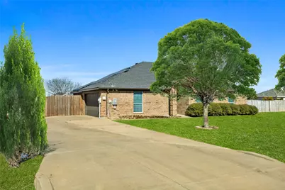 2712 Braford Drive, Crowley, TX 76036 - Photo 5