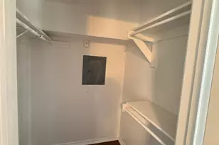 9520 Royal Ln, Dallas, TX 75243 - Photo 9