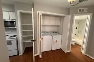 9520 Royal Ln, Dallas, TX 75243 - Photo 7