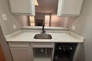 9520 Royal Ln, Dallas, TX 75243 - Photo 5