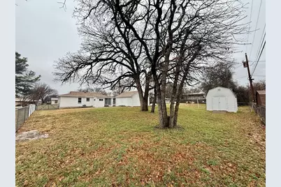 133 Gordon Drive, Azle, TX 76020 - Photo 7