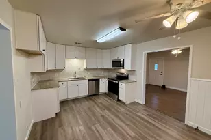 133 Gordon Dr, Azle, TX 76020 - Photo 17