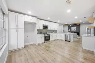 1806 Burr Oak St, Arlington, TX 76012 - Photo 7