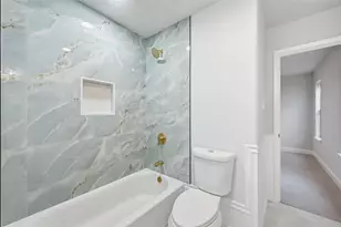 1806 Burr Oak St, Arlington, TX 76012 - Photo 23