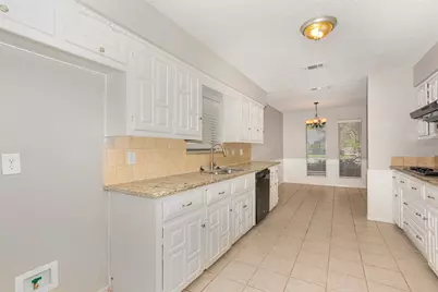 2641 Pinehurst Drive, Plano, TX 75075 - Photo 9