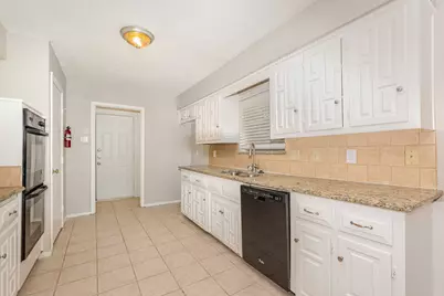 2641 Pinehurst Drive, Plano, TX 75075 - Photo 11