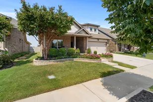 513 Gannet Trl, Argyle, TX 76226 - Photo 3