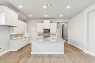 4504 Snakeweed St, Fort Worth, TX 76036 - Photo 11