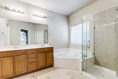 6833 Cortona Lane, Frisco, TX 75034 - Photo 13