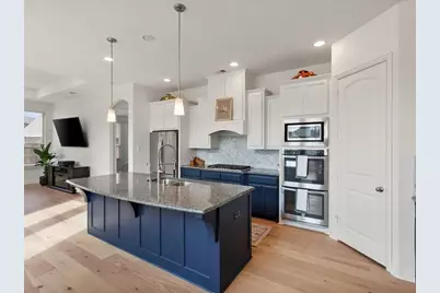 4701 Gladiola Court, Mansfield, TX 76063 - Photo 3