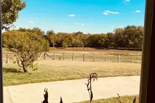 497 County Rd 4642, Trenton, TX 75490 - Photo 37