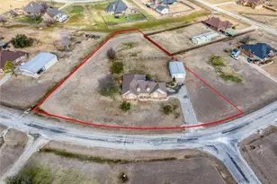 257 Reatta Dr, Decatur, TX 76234 - Photo 3