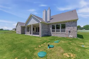 907 Perrin Ln, Van Alstyne, TX 75495 - Photo 27