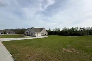 907 Perrin Ln, Van Alstyne, TX 75495 - Photo 3