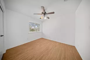 203 Oak Forest Trail, Euless, TX 76039 - Photo 25