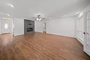 203 Oak Forest Trail, Euless, TX 76039 - Photo 9