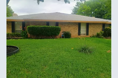 1001 Hunters Creek, DeSoto, TX 75115 - Photo 5