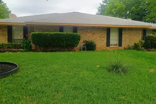 1001 Hunters Creek, DeSoto, TX 75115 - Photo 5