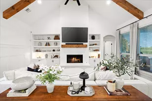 1074 Pioneer Xing, Weatherford, TX 76088 - Photo 11