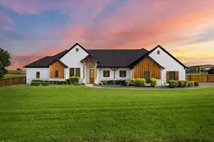 1074 Pioneer Xing, Weatherford, TX 76088 - Photo 1