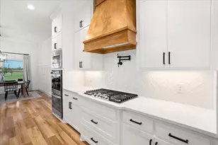 1074 Pioneer Xing, Weatherford, TX 76088 - Photo 13