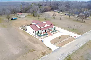 3233 Francisco Bay Dr, Kerens, TX 75144 - Photo 9