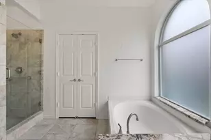 100 Ponciana Dr, Euless, TX 76039 - Photo 25