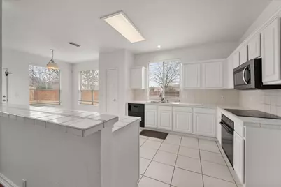 100 Ponciana Drive, Euless, TX 76039 - Photo 23