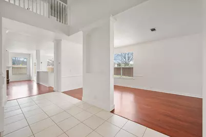 100 Ponciana Drive, Euless, TX 76039 - Photo 9