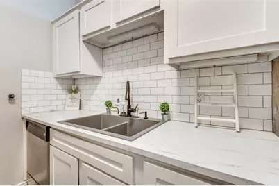 2110 Randy Snow Road #313, Arlington, TX 76011 - Photo 5